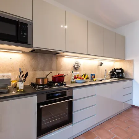 Apartment Bella Vista *