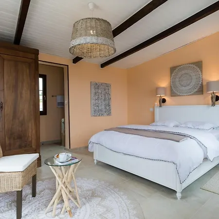 Bella Vista Apartment *